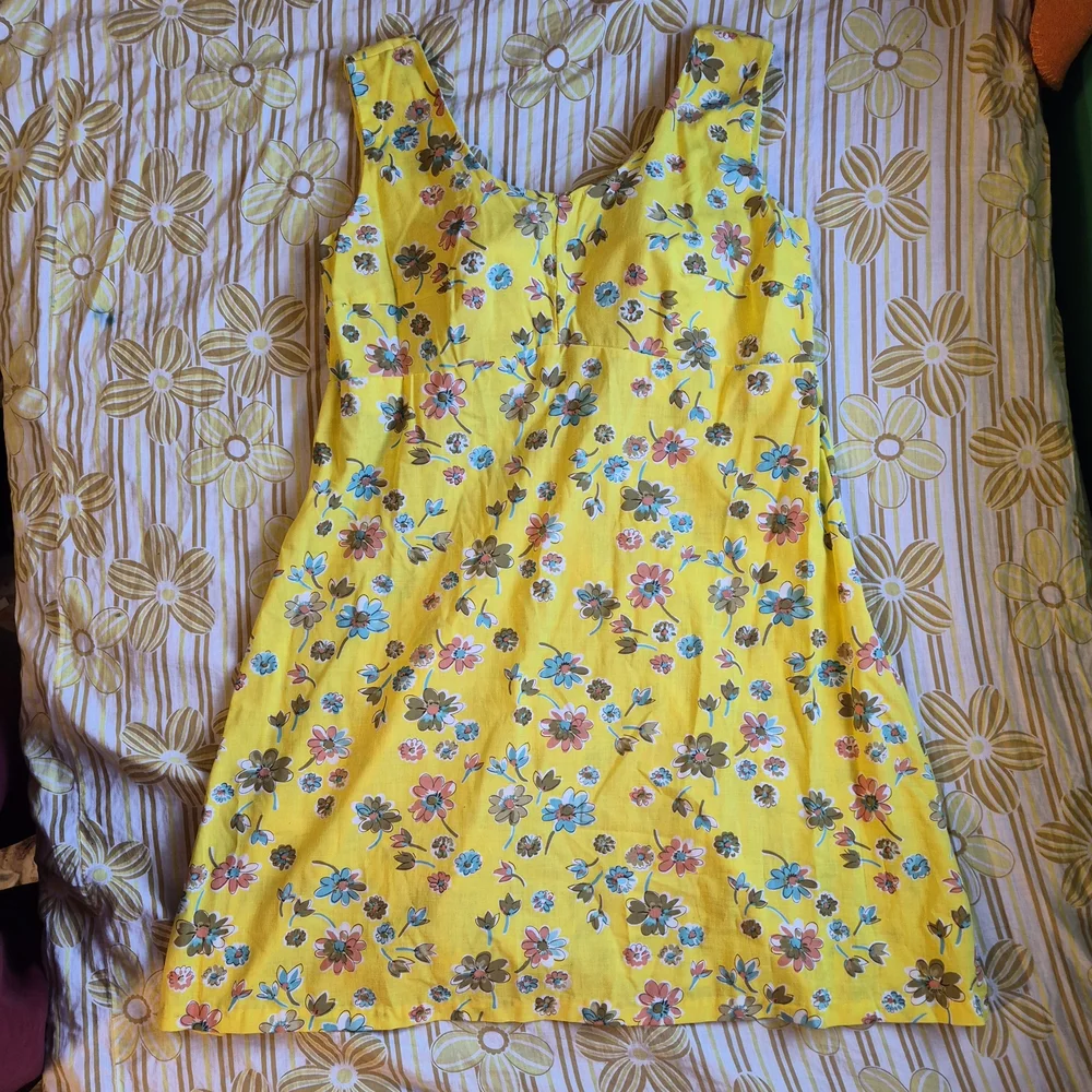 Floral Yellow Mini Dress - Picture 1 of 8